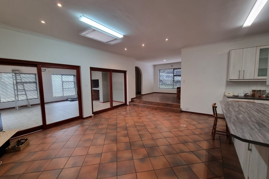 To Let 3 Bedroom Property for Rent in Vredekloof Western Cape